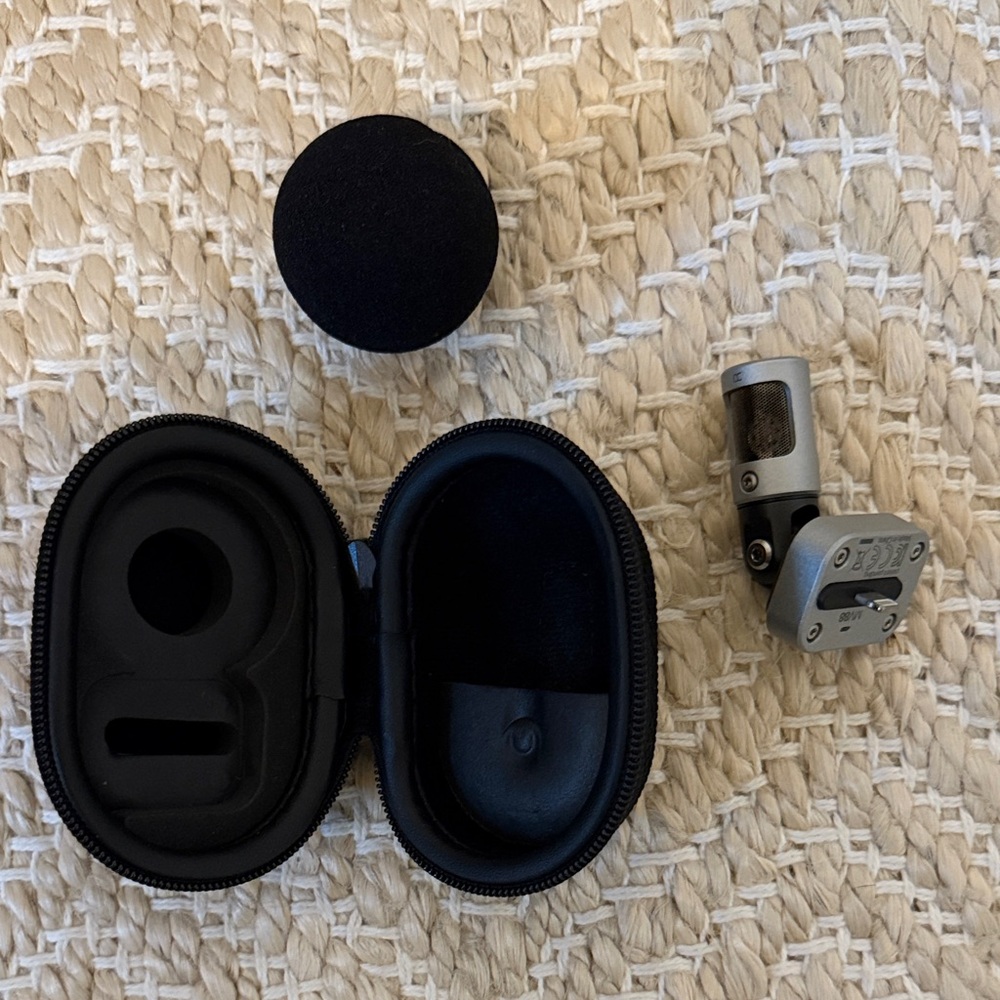 Shure MV88 Digital Stereo Condenser Microphone